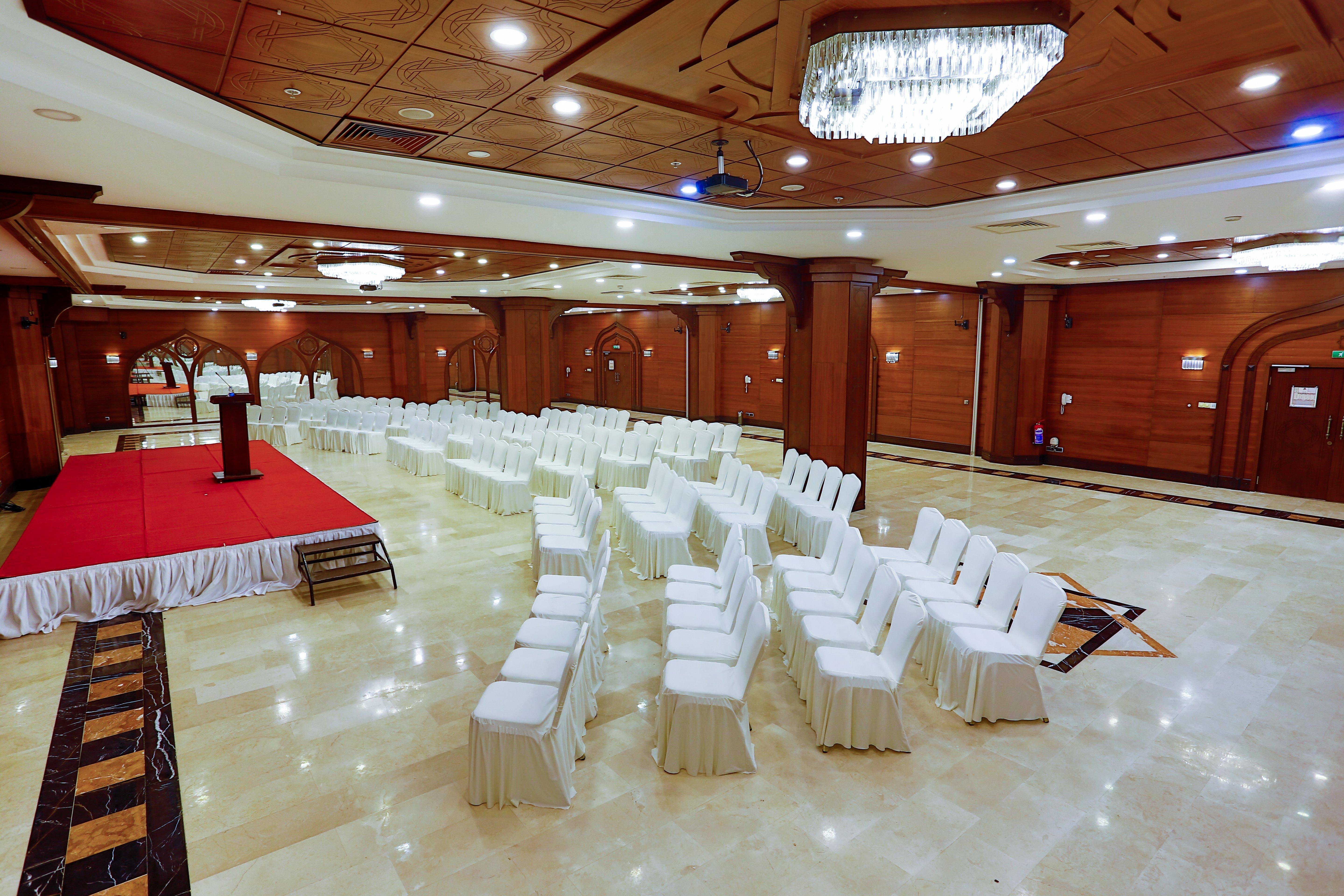 크라운 플라자 안탈리아 호텔 외부 사진 The Grand Ballroom
